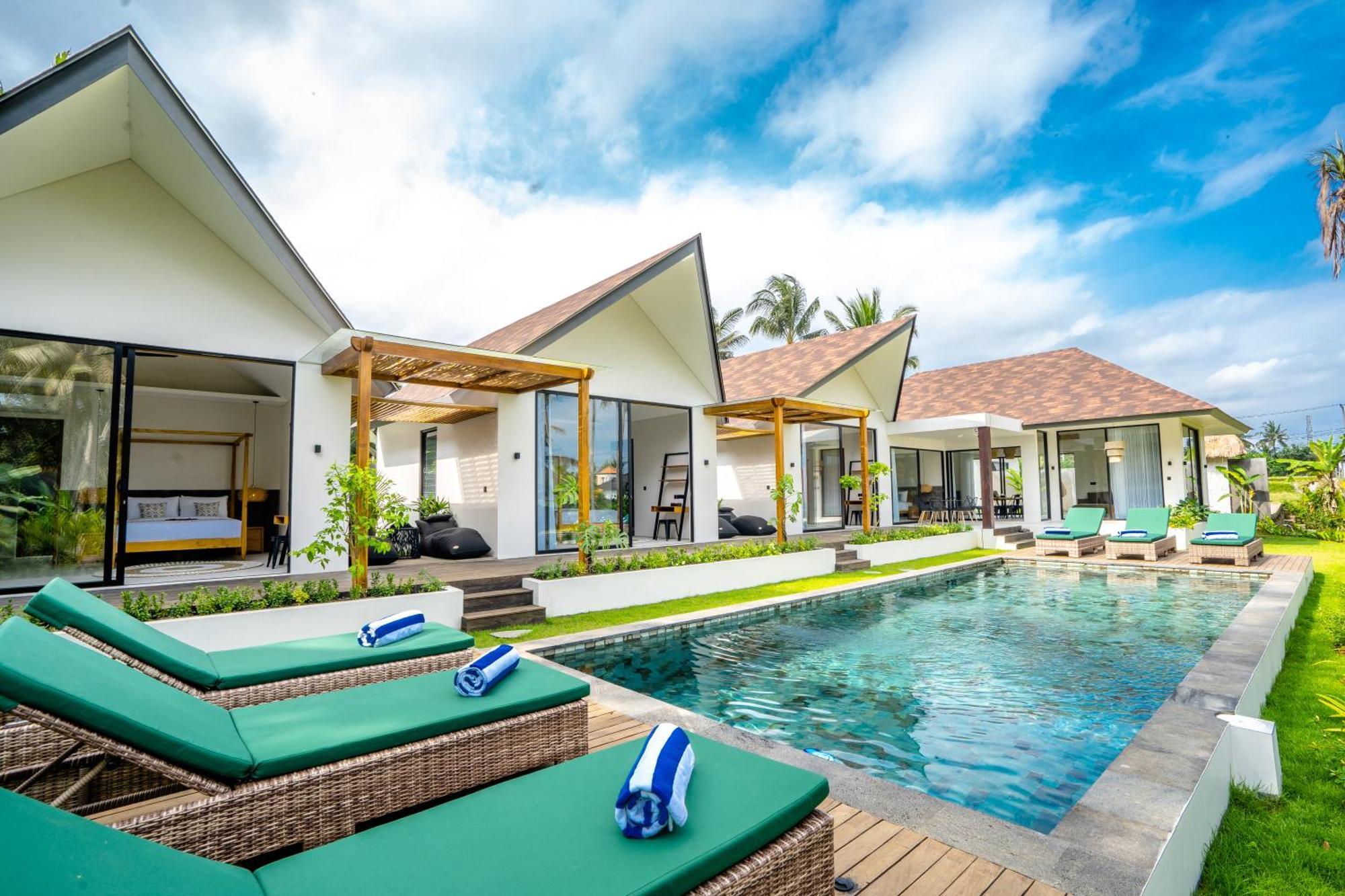Ravaka * Ubud